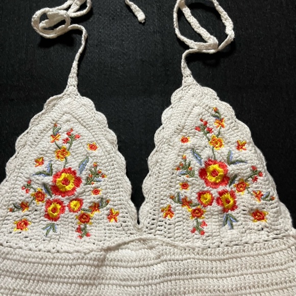 Forever 21 Crochet Halter Crop Top ~ Small - Picture 13 of 15